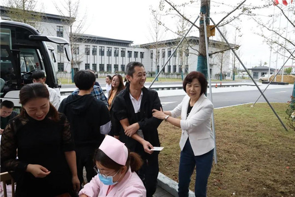 城投集團(tuán)開展無(wú)償獻(xiàn)血公益活動(dòng)