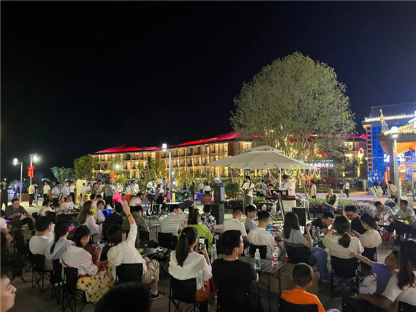 興商貿(mào) 促消費 惠民生！景德鎮(zhèn)這里的夜市很火爆！