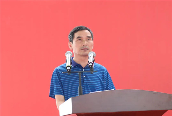 決戰(zhàn)三十天收官 昌南新區(qū)、城投集團(tuán)舉行透光陶瓷項(xiàng)目誓師大會(huì)