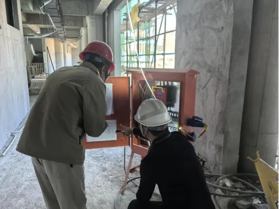 筑牢安全質(zhì)量防線:城投集團(tuán)相關(guān)部門開展在建項(xiàng)目巡查