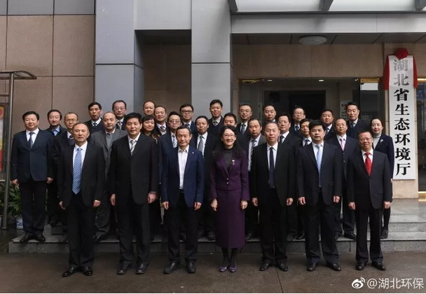 1541725338718871.png blob.png